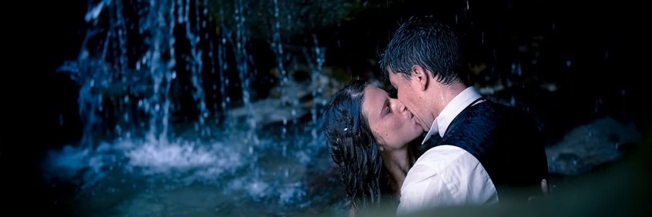 Un servizio fotografico di matrimonio originale. Il Trash the Dress