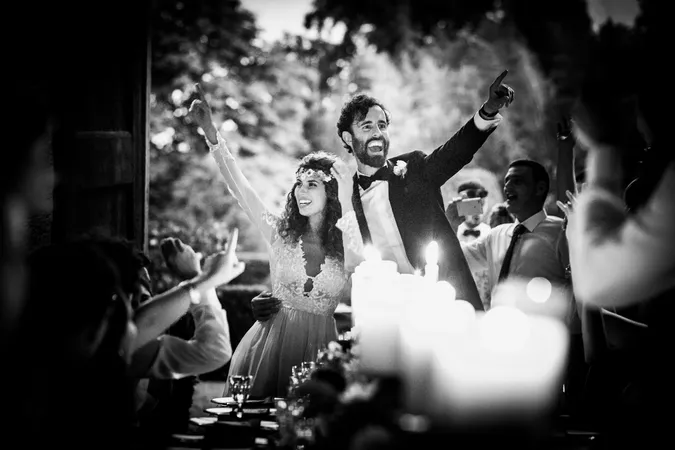 
	matrimonio
