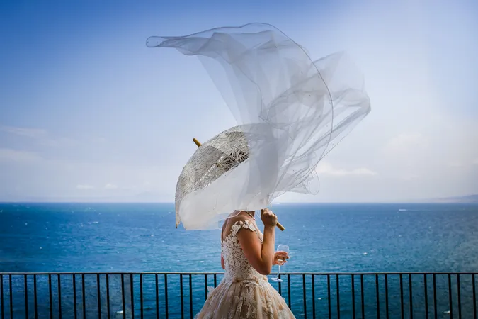 
	foto sposa al mare
