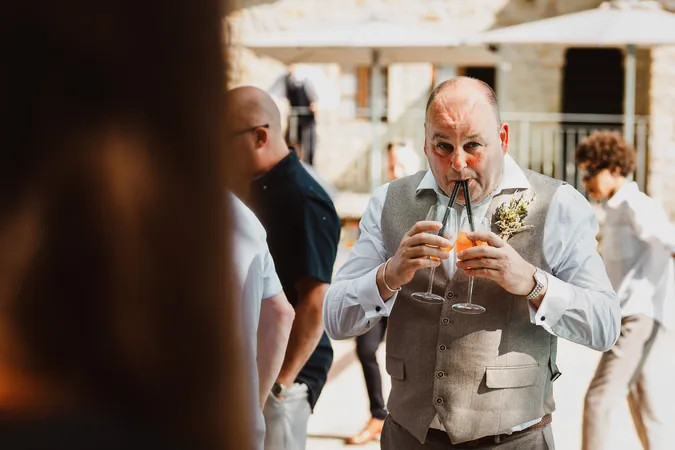 
	Momento divertente matrimonio
