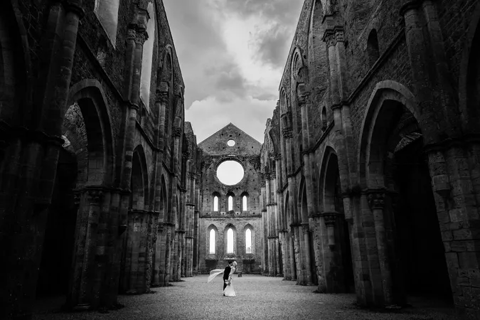 
	Matrimonio a San Galgano
